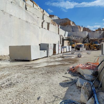 WhatsApp Image 2025-08-27 at 21.09.43